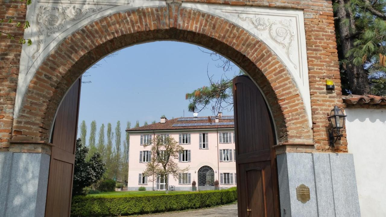 B&B La Cascina Grossa อาเลสซานเดรีย ภายนอก รูปภาพ