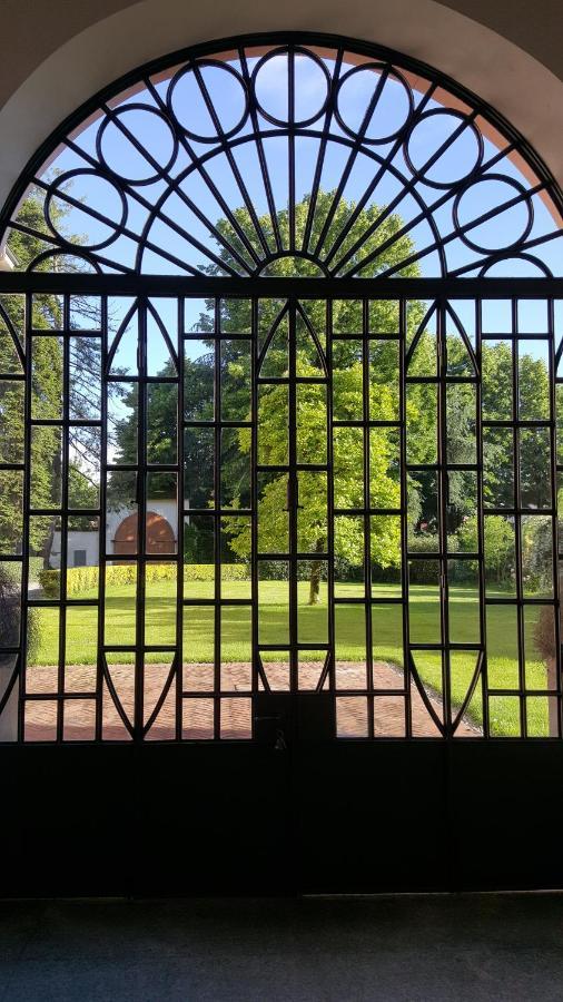B&B La Cascina Grossa อาเลสซานเดรีย ภายนอก รูปภาพ