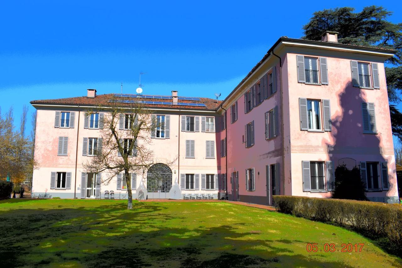 B&B La Cascina Grossa อาเลสซานเดรีย ภายนอก รูปภาพ